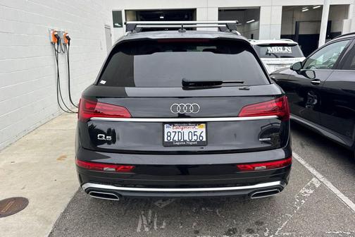 2022 Audi Q5 45 S line Prestige
