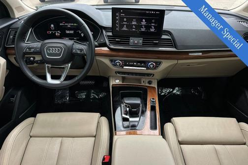 2022 Audi Q5 45 S line Prestige