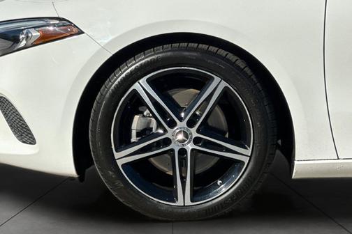 2022 Mercedes-Benz A-Class A 220