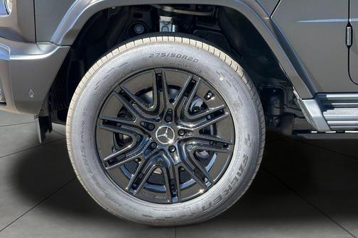 MANUFAKTUR Night Black Magno 2027 Mercedes-Benz G-Class G 580e