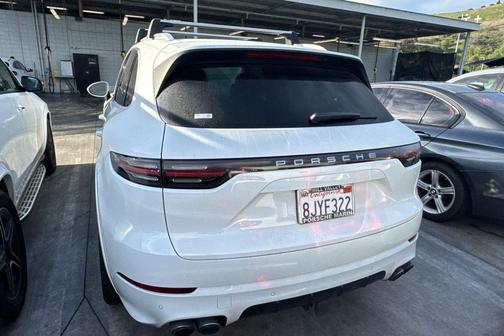 2019 Porsche Cayenne Cayenne