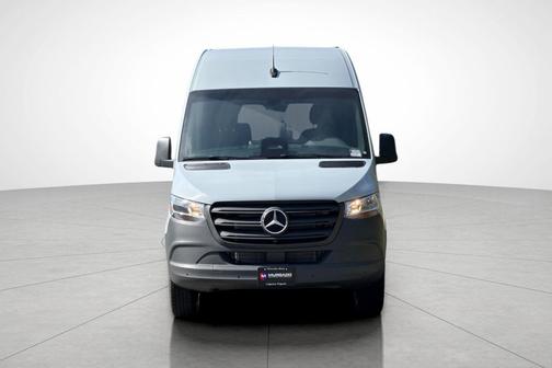 2025 Mercedes-Benz Sprinter 2500 Crew 144 WB