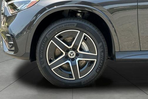 2025 Mercedes-Benz GLC 300 Base