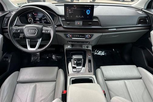 2022 Audi Q5 e 55 S line Premium Plus