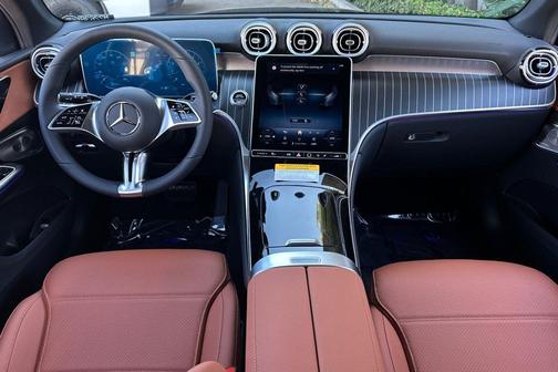 2026 Mercedes-Benz GLC 300 Base