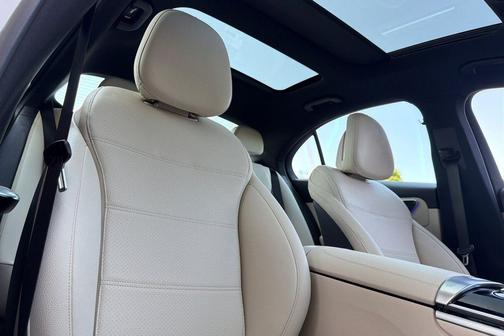 Polar White 2026 Mercedes-Benz C-Class C 300