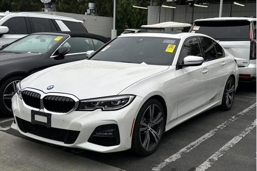 2021 BMW 330 330i