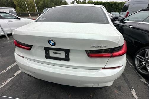 2021 BMW 330 330i