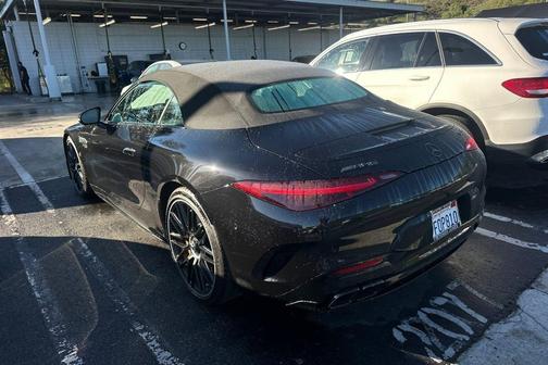 2022 Mercedes-Benz AMG SL 63 Base