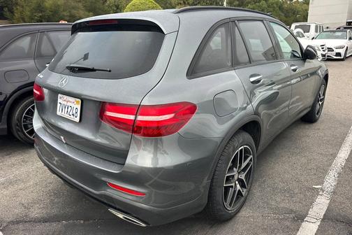 2017 Mercedes-Benz GLC 300 Base