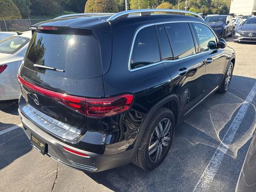 2025 Mercedes-Benz EQB 250 Base