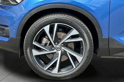2019 Volvo XC40 T5 R-Design