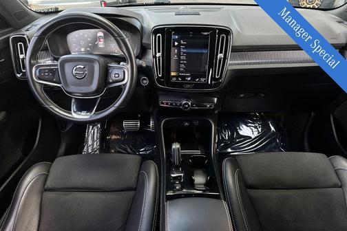 2019 Volvo XC40 T5 R-Design