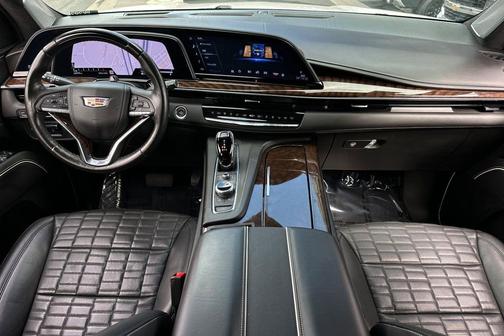 2023 Cadillac Escalade Sport Platinum