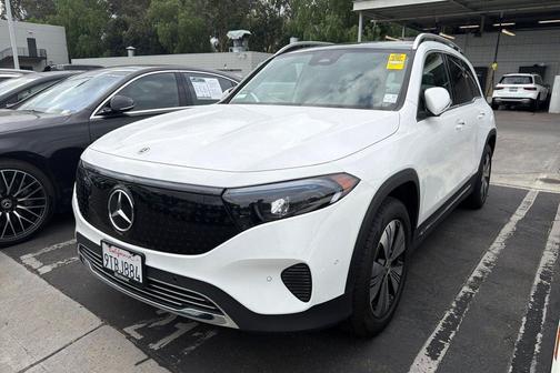 Polar White 2024 Mercedes-Benz EQB 300 4MATIC