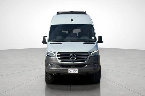 2022 Mercedes-Benz Sprinter 2500 Standard Roof