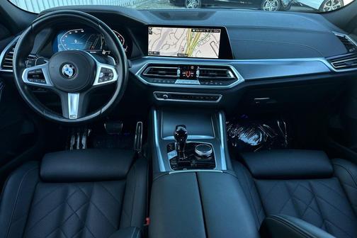 2023 BMW X6 xDrive40i