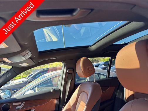 2022 Mercedes-Benz GLC 300 Base