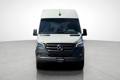 2025 Mercedes-Benz Sprinter 2500 Crew 144 WB