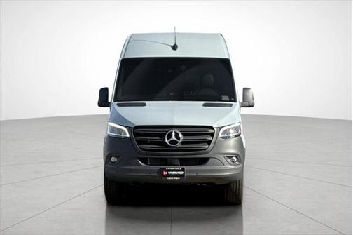 2025 Mercedes-Benz Sprinter 2500 Crew 144 WB