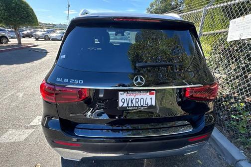 2025 Mercedes-Benz GLB 250 Base
