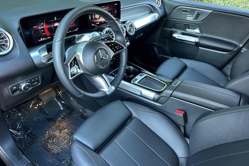 2025 Mercedes-Benz GLB 250 Base