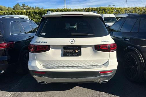 2022 Mercedes-Benz GLB 250 4MATIC
