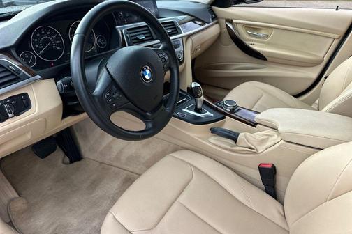 2016 BMW 320 i