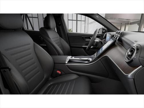 2025 Mercedes-Benz GLC 350e Base