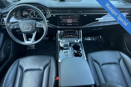 2023 Audi Q7 45 Premium Plus