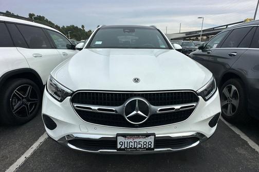 2025 Mercedes-Benz GLC 300 4MATIC