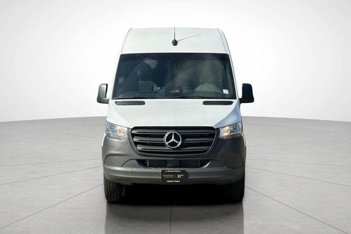 2026 Mercedes-Benz Sprinter 2500 Standard Roof