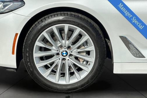 2023 BMW 530 i