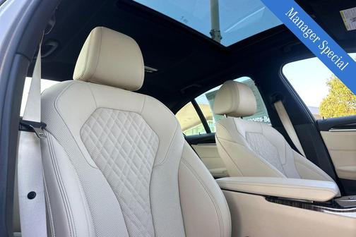 2023 BMW 530 i