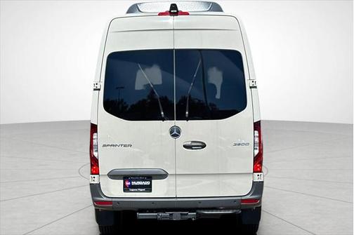 2025 Mercedes-Benz Sprinter 2500 Standard Roof