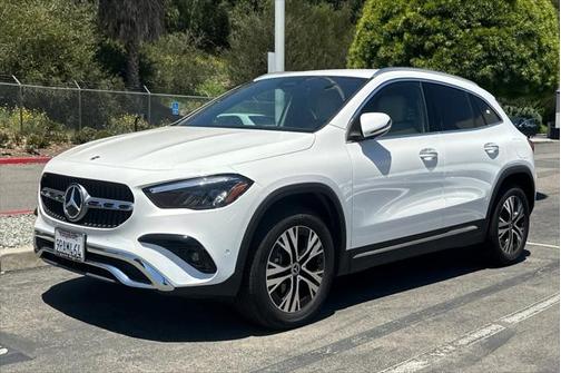 2025 Mercedes-Benz GLA 250 4MATIC