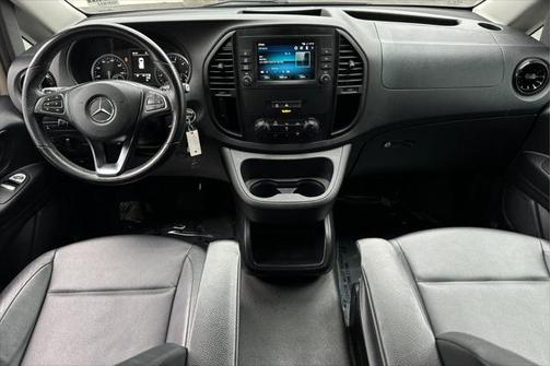 2021 Mercedes-Benz Metris Base
