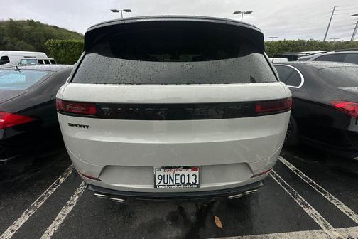 2025 Land Rover Range Rover Sport SE