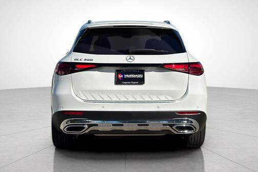 2026 Mercedes-Benz GLC 300 Base