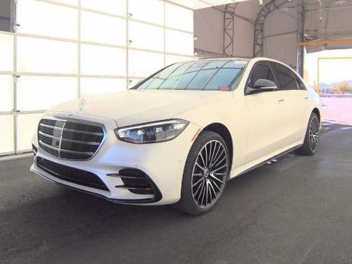 MANUFAKTUR Cashmere White Magno 2023 Mercedes-Benz S-Class 4MATIC