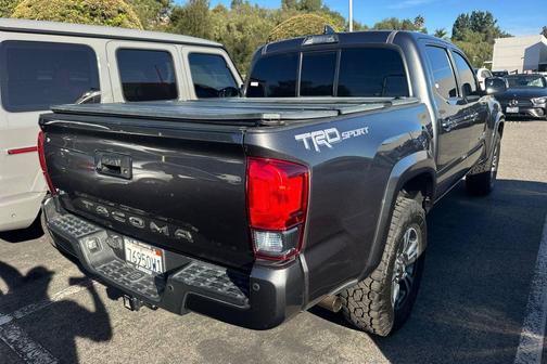 2016 Toyota Tacoma TRD Sport