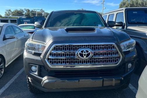 2016 Toyota Tacoma TRD Sport