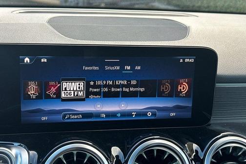 2026 Mercedes-Benz GLB 250 Base