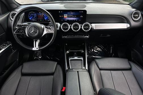 2024 Mercedes-Benz EQB 250 Base