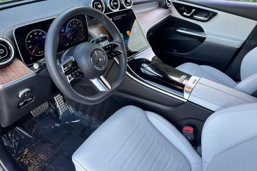 2025 Mercedes-Benz GLC 300 Base