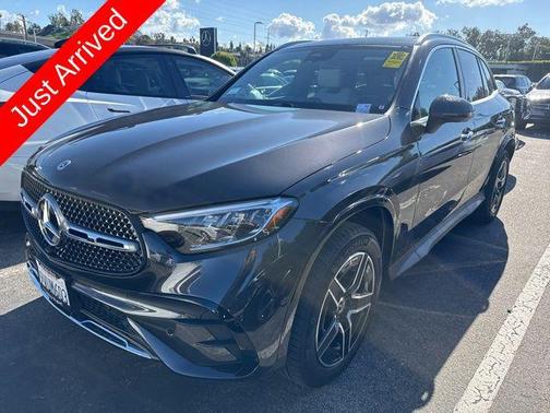 2025 Mercedes-Benz GLC 300 Base