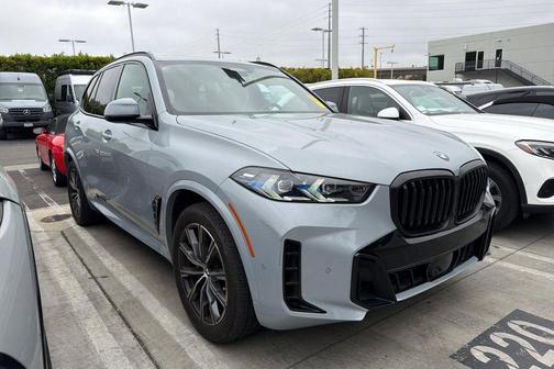 Brooklyn Grey Metallic 2024 BMW X5 sDrive40i