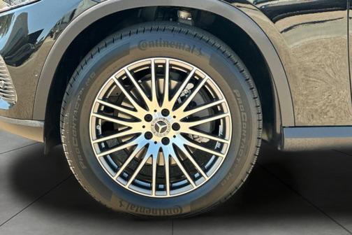 2026 Mercedes-Benz GLC 300 Base