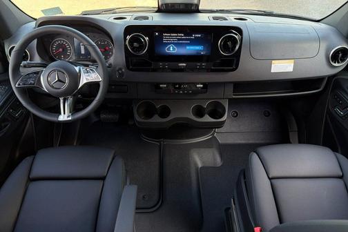 2026 Mercedes-Benz Sprinter 2500 Standard Roof