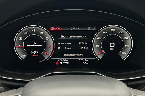 2022 Audi Q5 45 S line Prestige